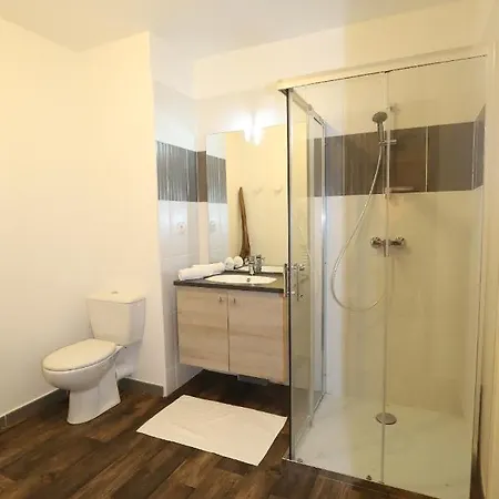 Et Garage Au Coeur De Apartamento *